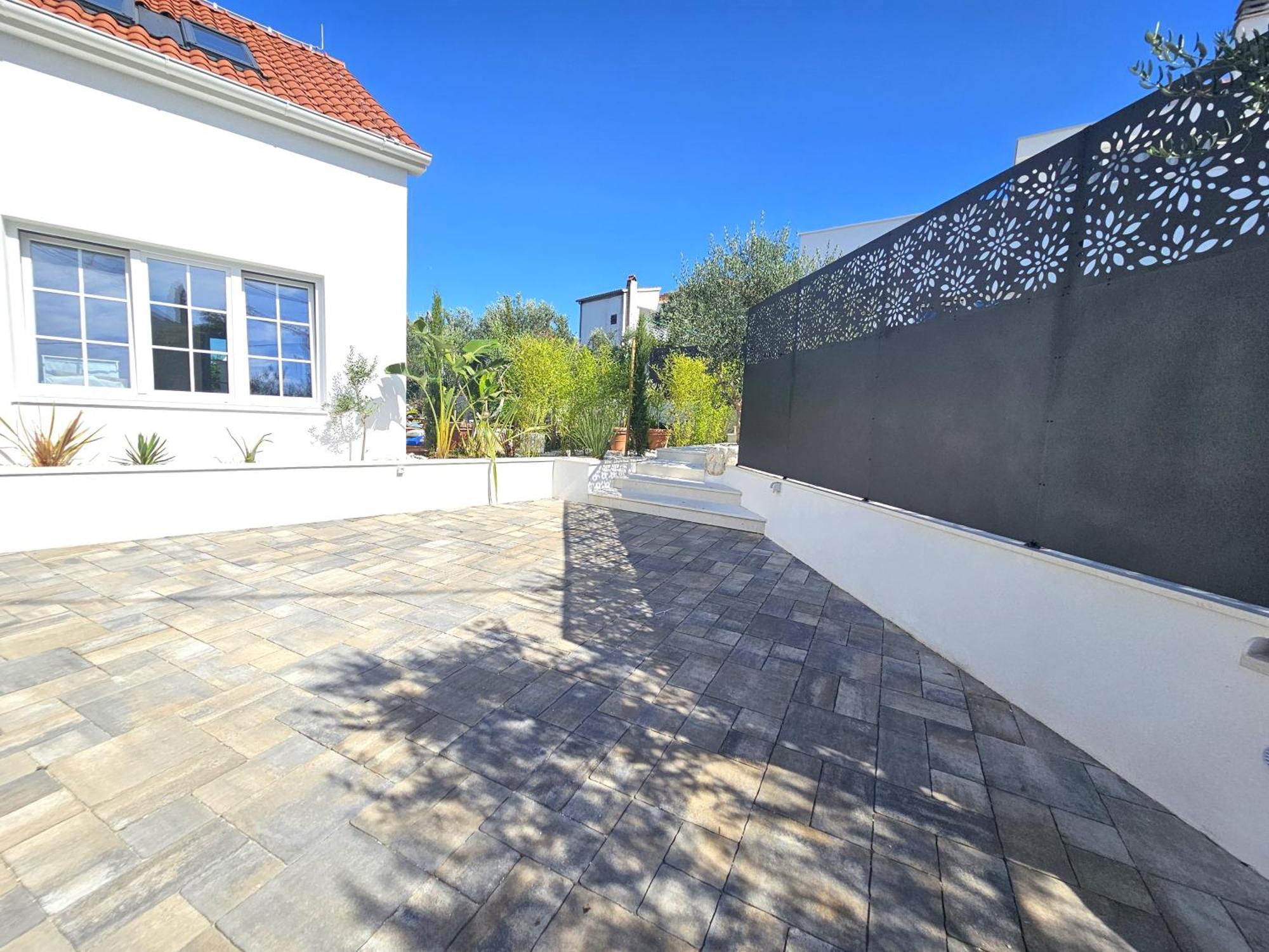 The Three Flowers Pool House Τρογκίρ Εξωτερικό φωτογραφία